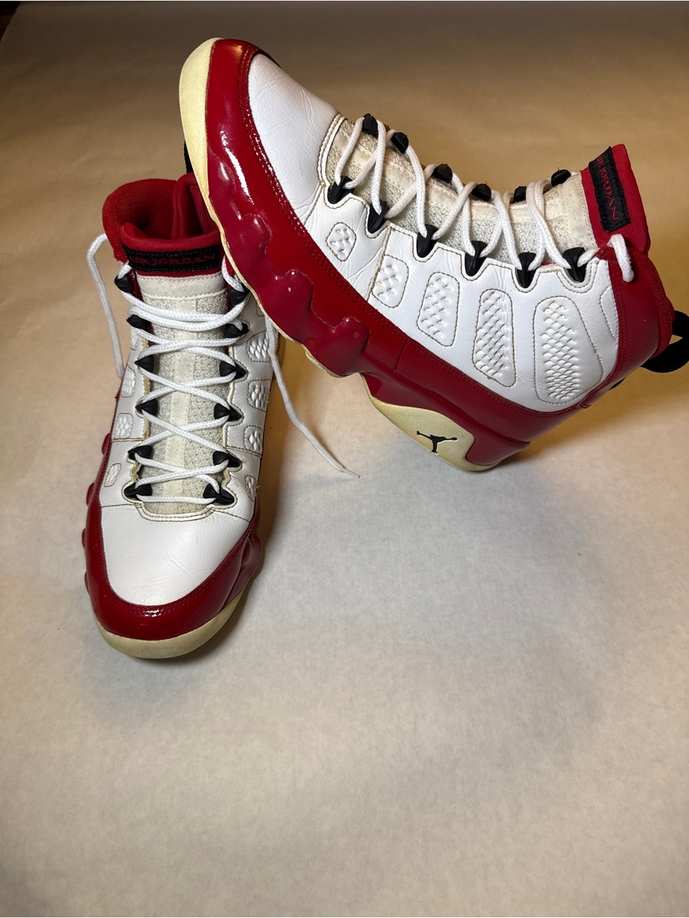 Air Jordan 9 Retro White Gym Red 2019 -Size US9.5